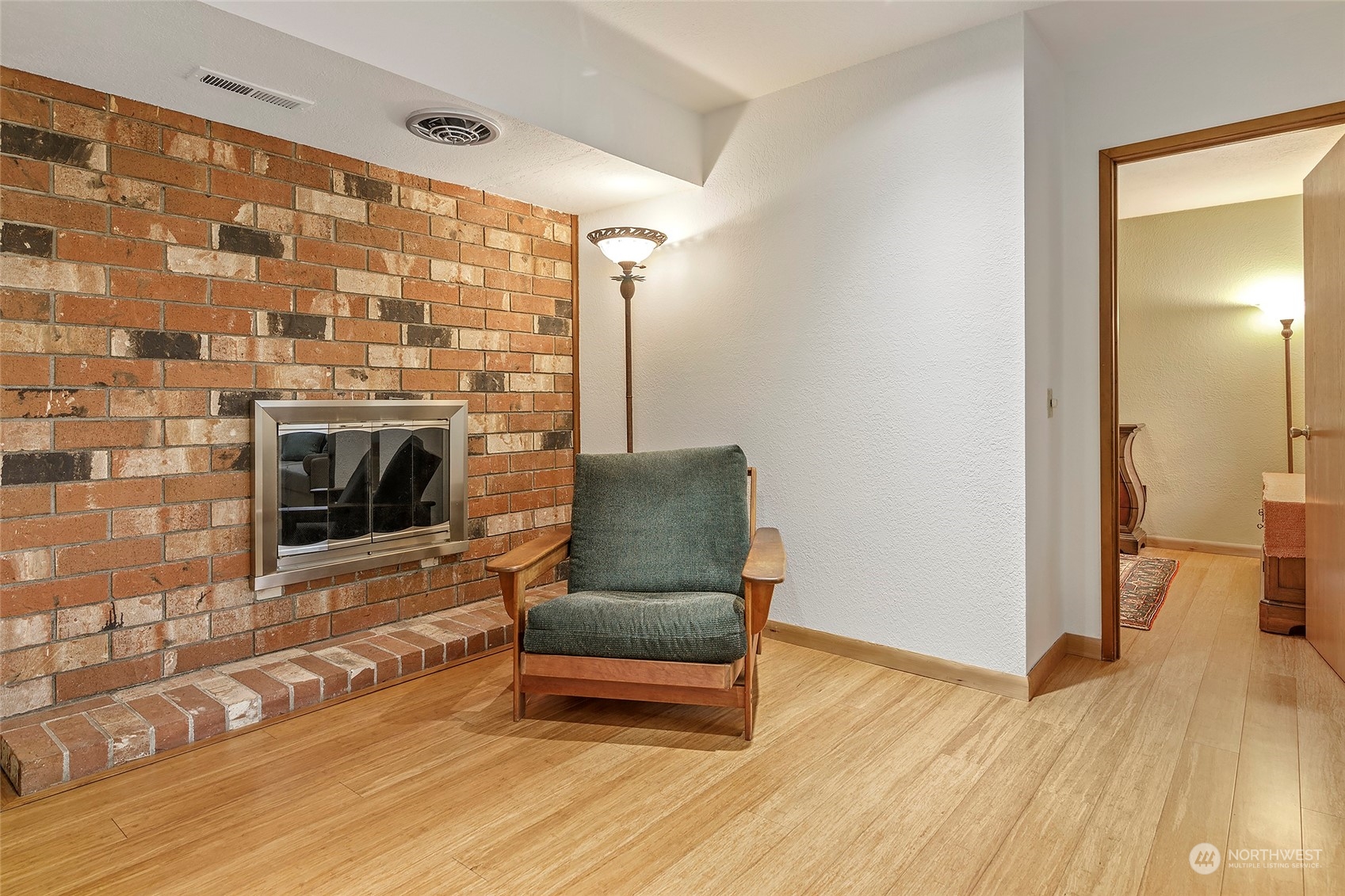 17014 Bertola Road Edmonds, WA 98026 - Photo 24 of 33 Gallery Image 24