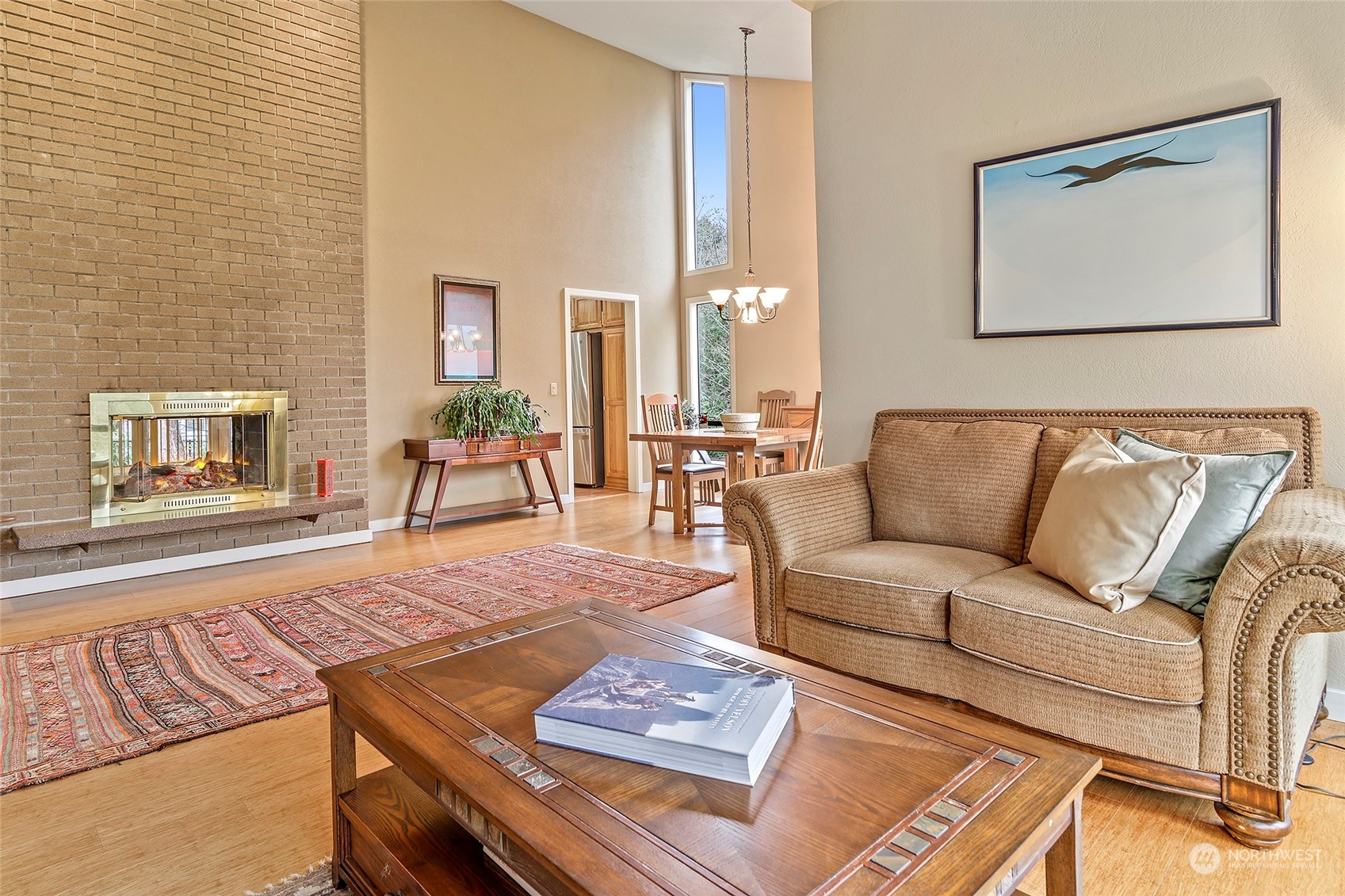 17014 Bertola Road Edmonds, WA 98026 - Photo 3 of 33 Gallery Image 3