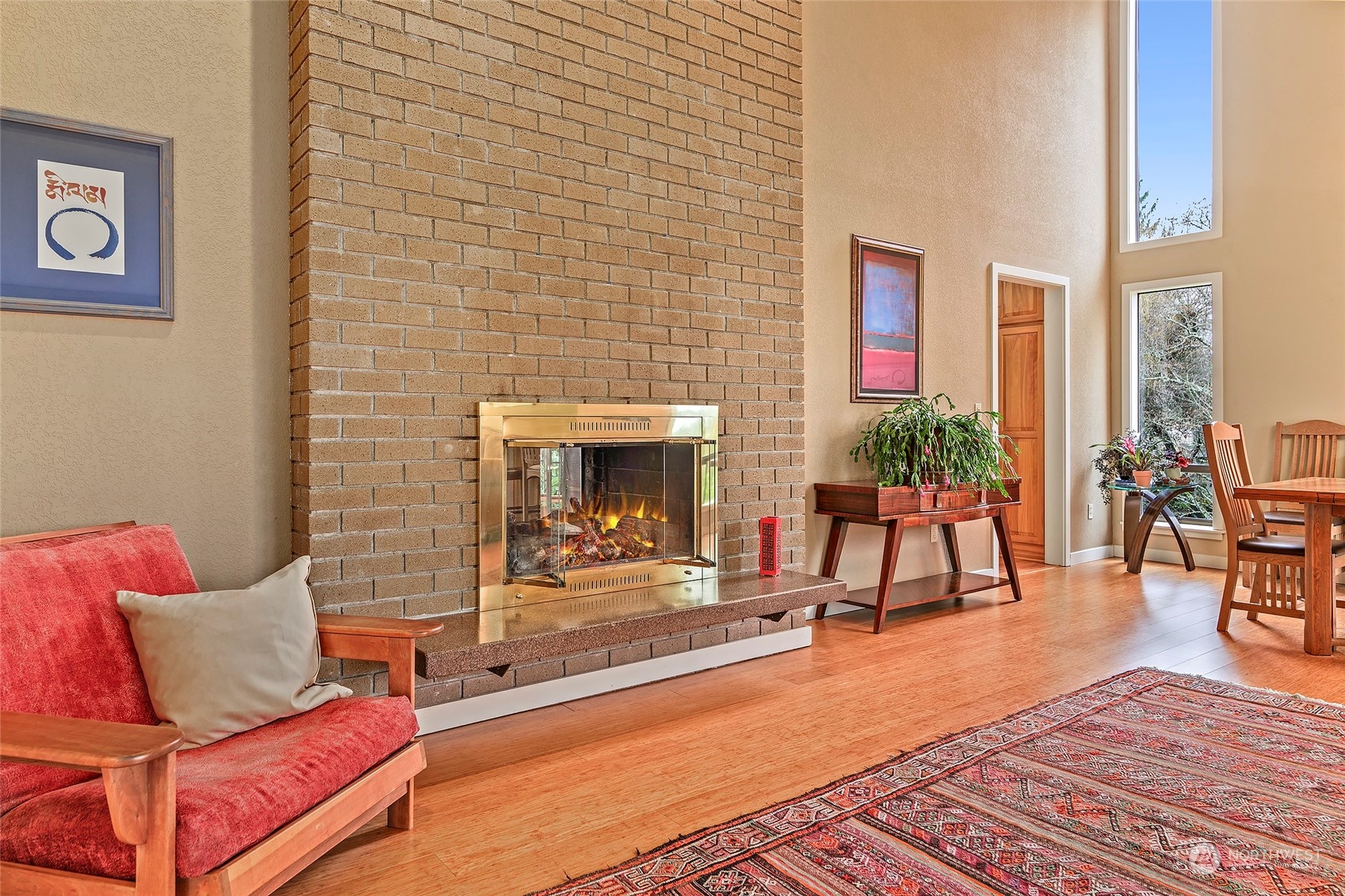 17014 Bertola Road Edmonds, WA 98026 - Photo 5 of 33 Gallery Image 5