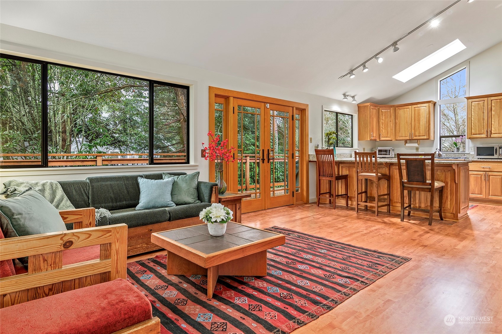 17014 Bertola Road Edmonds, WA 98026 - Photo 10 of 33 Gallery Image 10