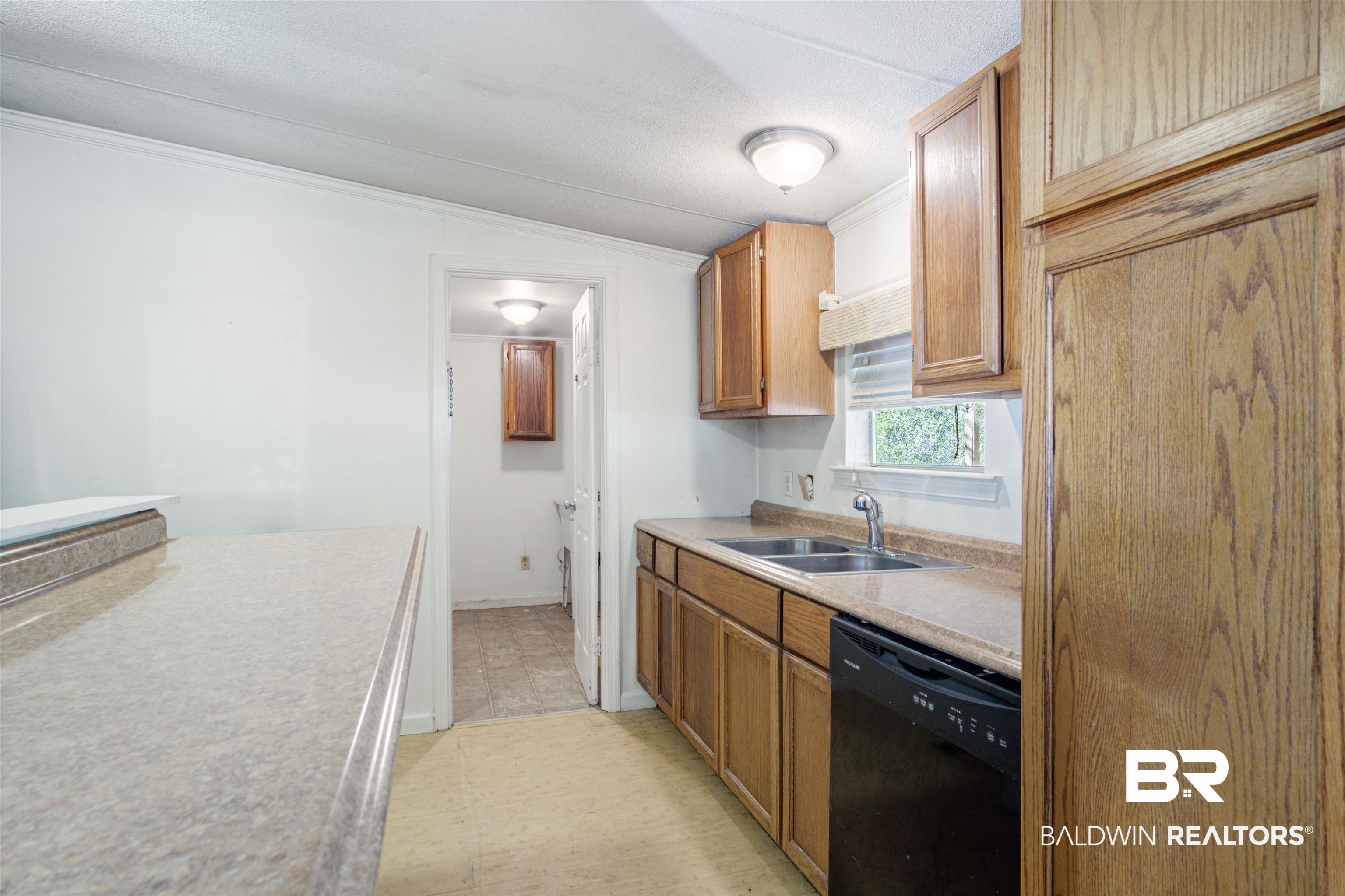 5735 Boxwood Drive Semmes, AL 36575 - Photo 10 of 23