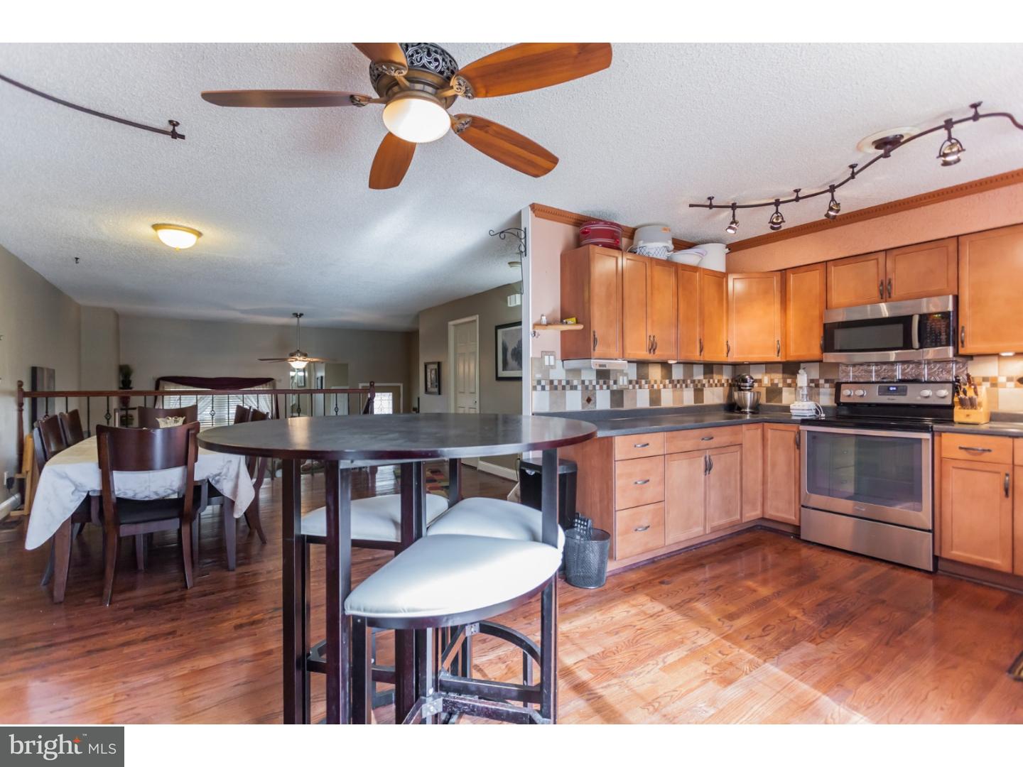 5221 Bay Road Bensalem, PA 19020 - Photo 12 of 24 Gallery Image 12