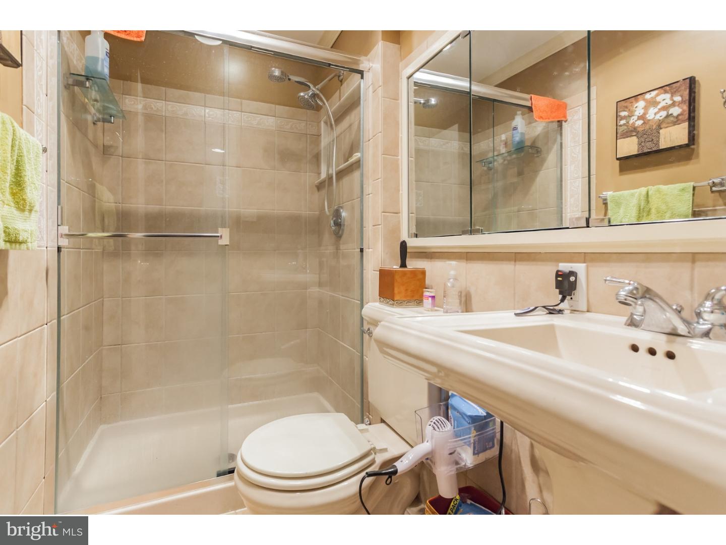 5221 Bay Road Bensalem, PA 19020 - Photo 20 of 24 Gallery Image 20