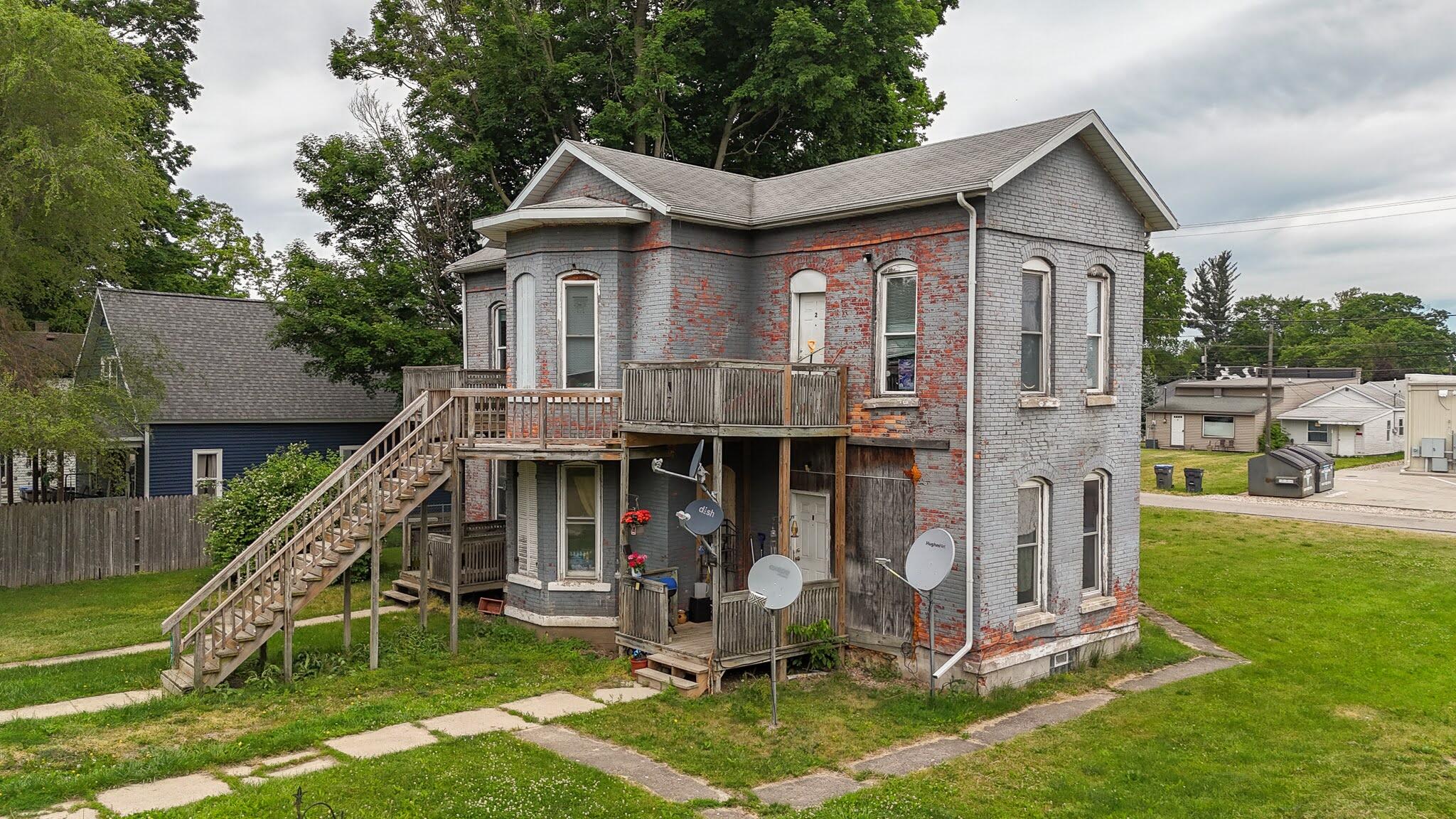 173 East Dibble Street Marcellus, MI 49067 - Photo 4 of 19 dji_fly_20260601_113404_0497_17803285479