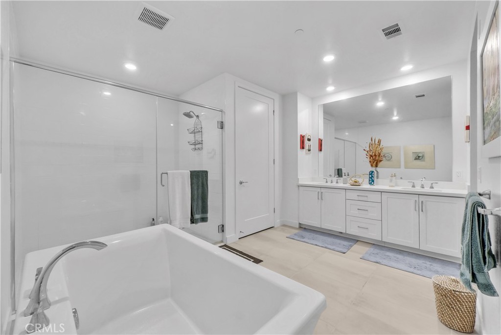 4202 Rivington Irvine, CA 92612 - Photo 16 of 25