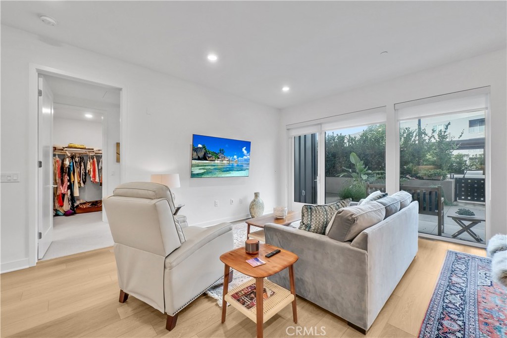 4202 Rivington Irvine, CA 92612 - Photo 8 of 25