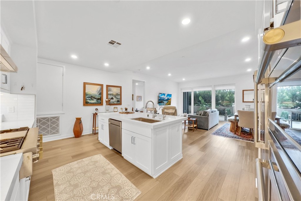 4202 Rivington Irvine, CA 92612 - Photo 10 of 25