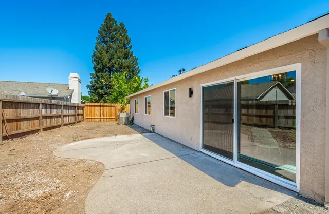 $460,000 | 9070 Burst Court, Sacramento, CA 95826