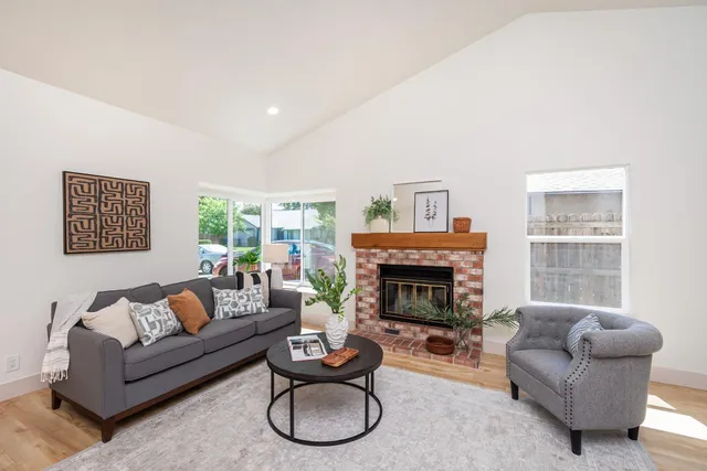 $460,000 | 9070 Burst Court, Sacramento, CA 95826