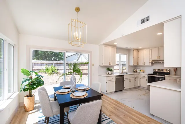 $460,000 | 9070 Burst Court, Sacramento, CA 95826