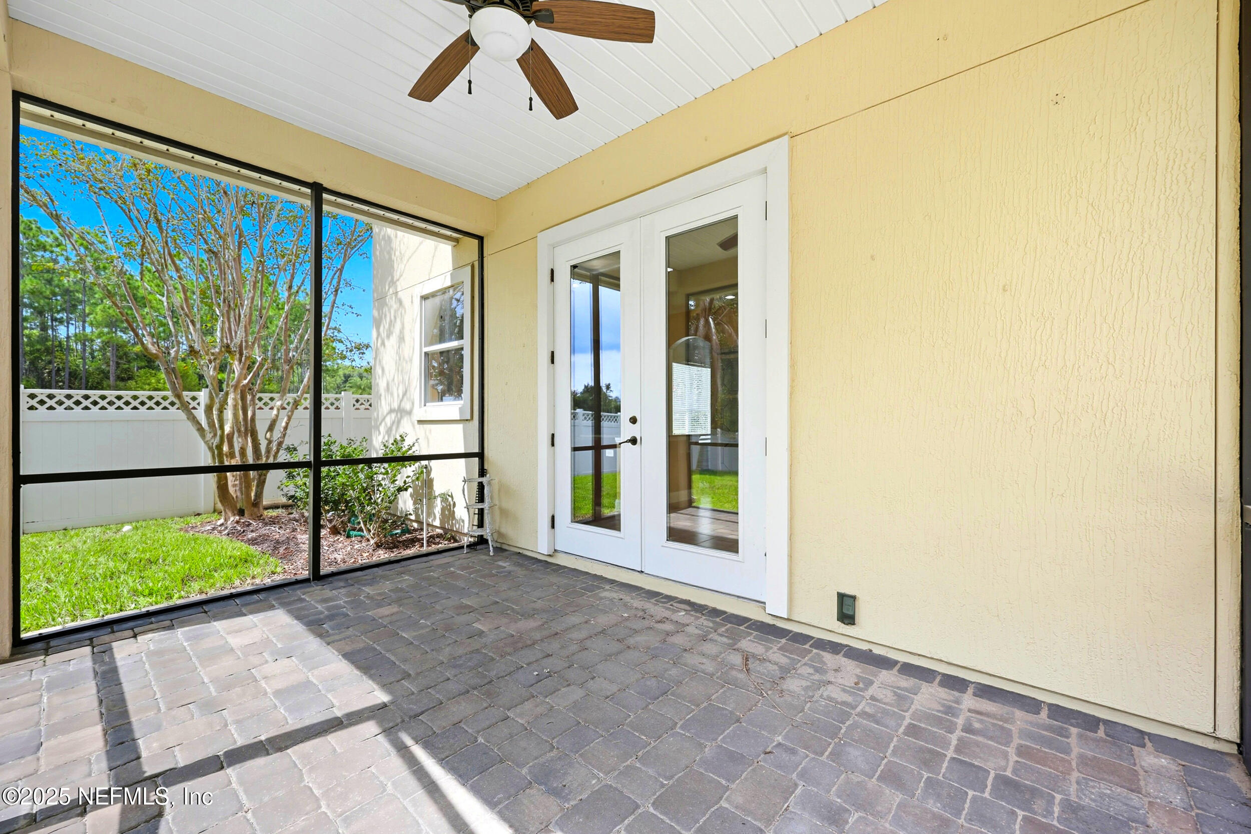 105 Castlegate Lane St. Johns, FL 32259 - Photo 40 of 45 a view of a room with window