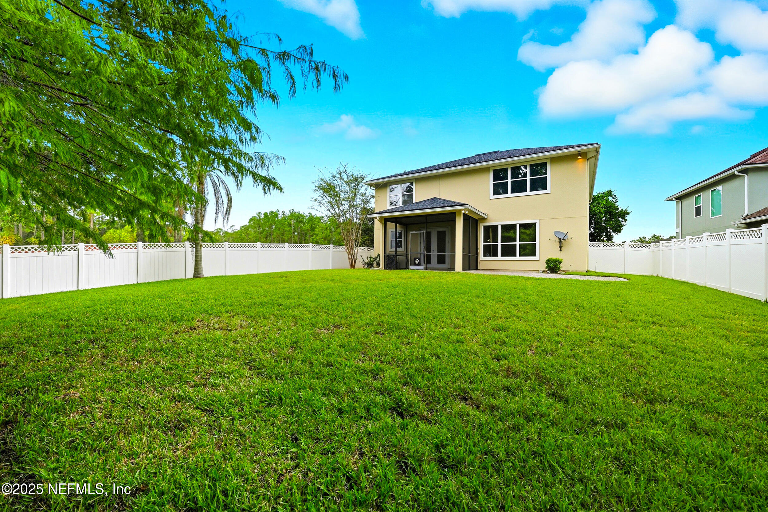105 Castlegate Lane St. Johns, FL 32259 - Photo 44 of 45 a view of house with a big yard
