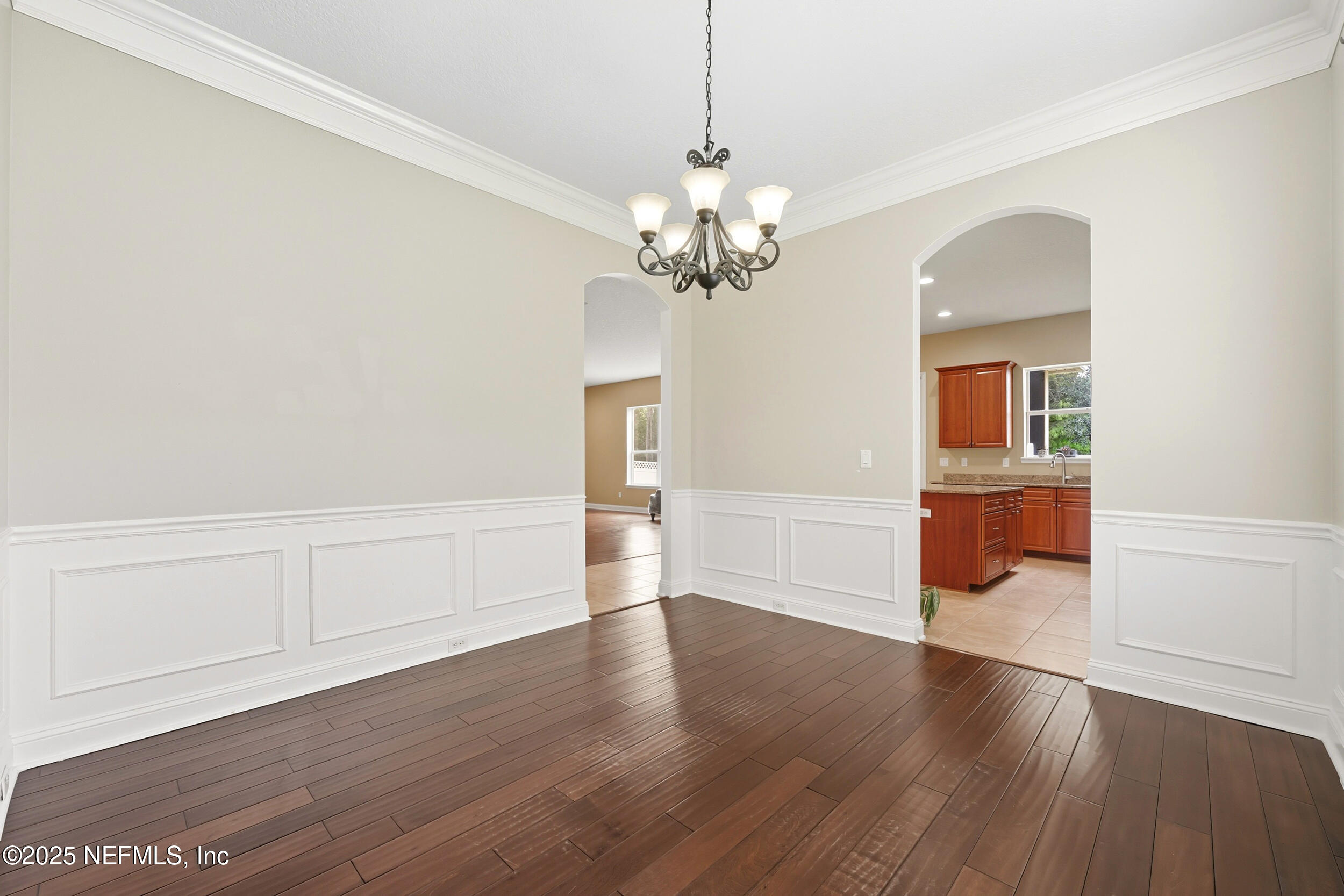 105 Castlegate Lane St. Johns, FL 32259 - Photo 10 of 45 a view of a livingroom with wooden floor
