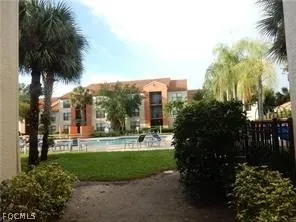 $1,495 | 13621 Eagle Ridge Drive, Unit 1518, Fort Myers, FL 33912