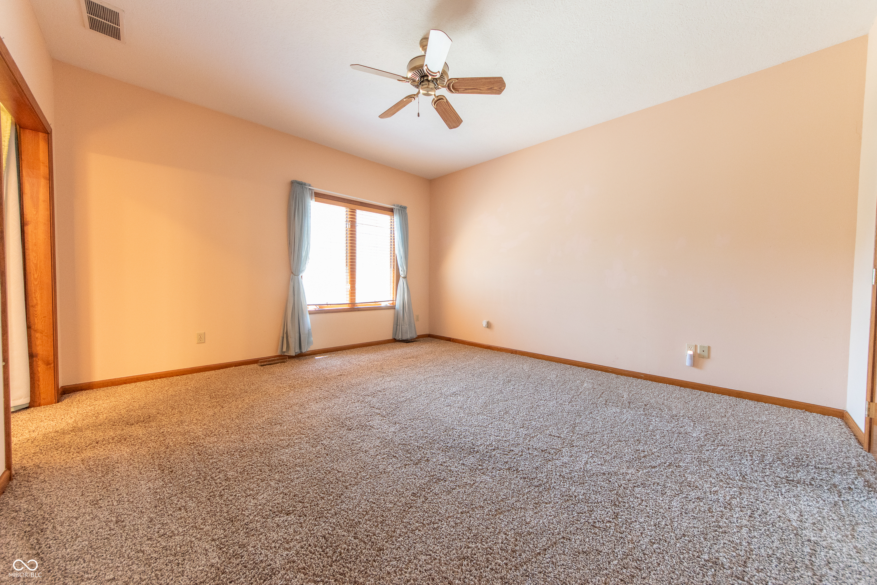 3735 West 2 Mile House Road Columbus, IN 47201 - Photo 25 of 50