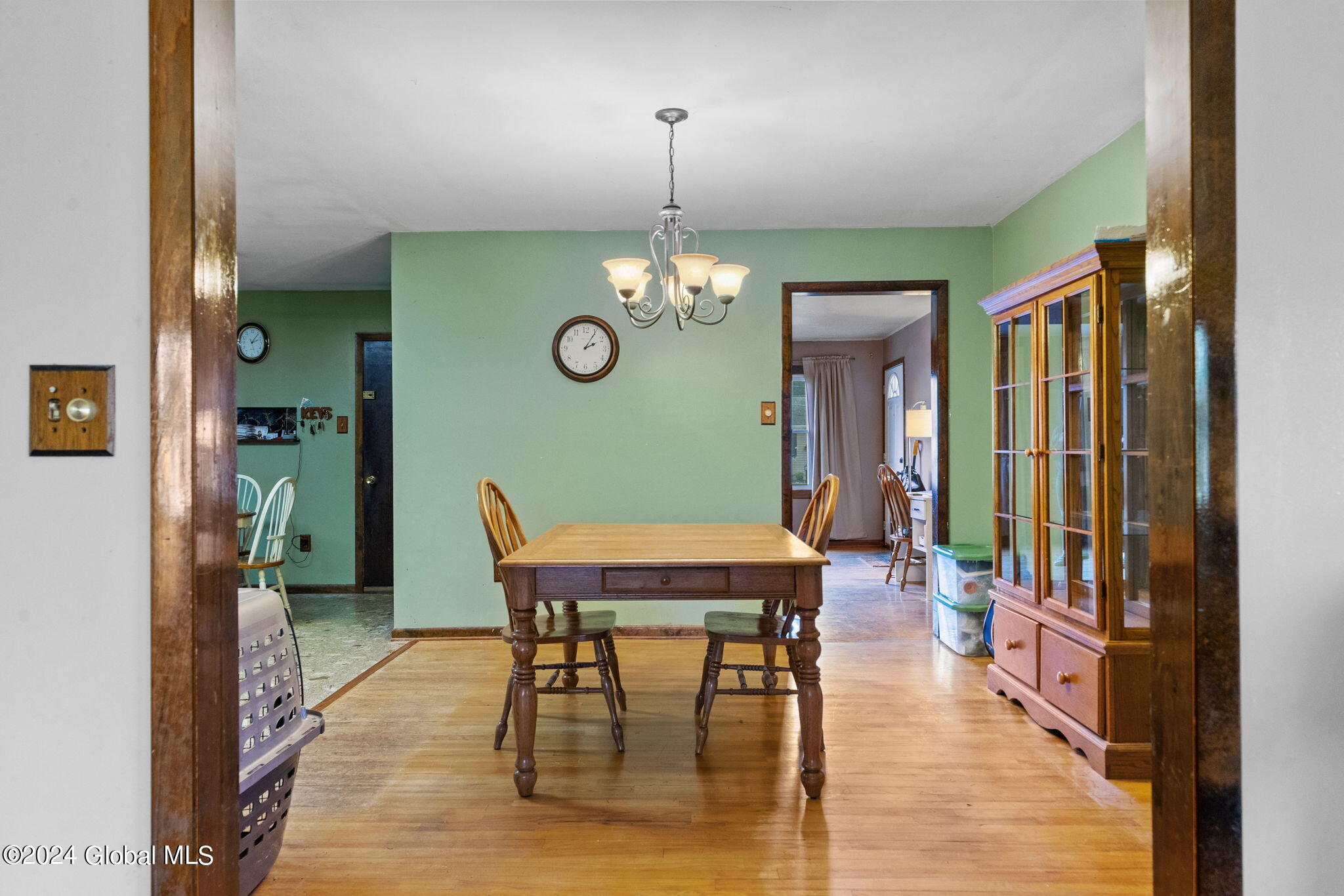 10 Flicker Drive Colonie, NY 12110 - Photo 20 of 31 19-web-or-mls-10-flicker-dr