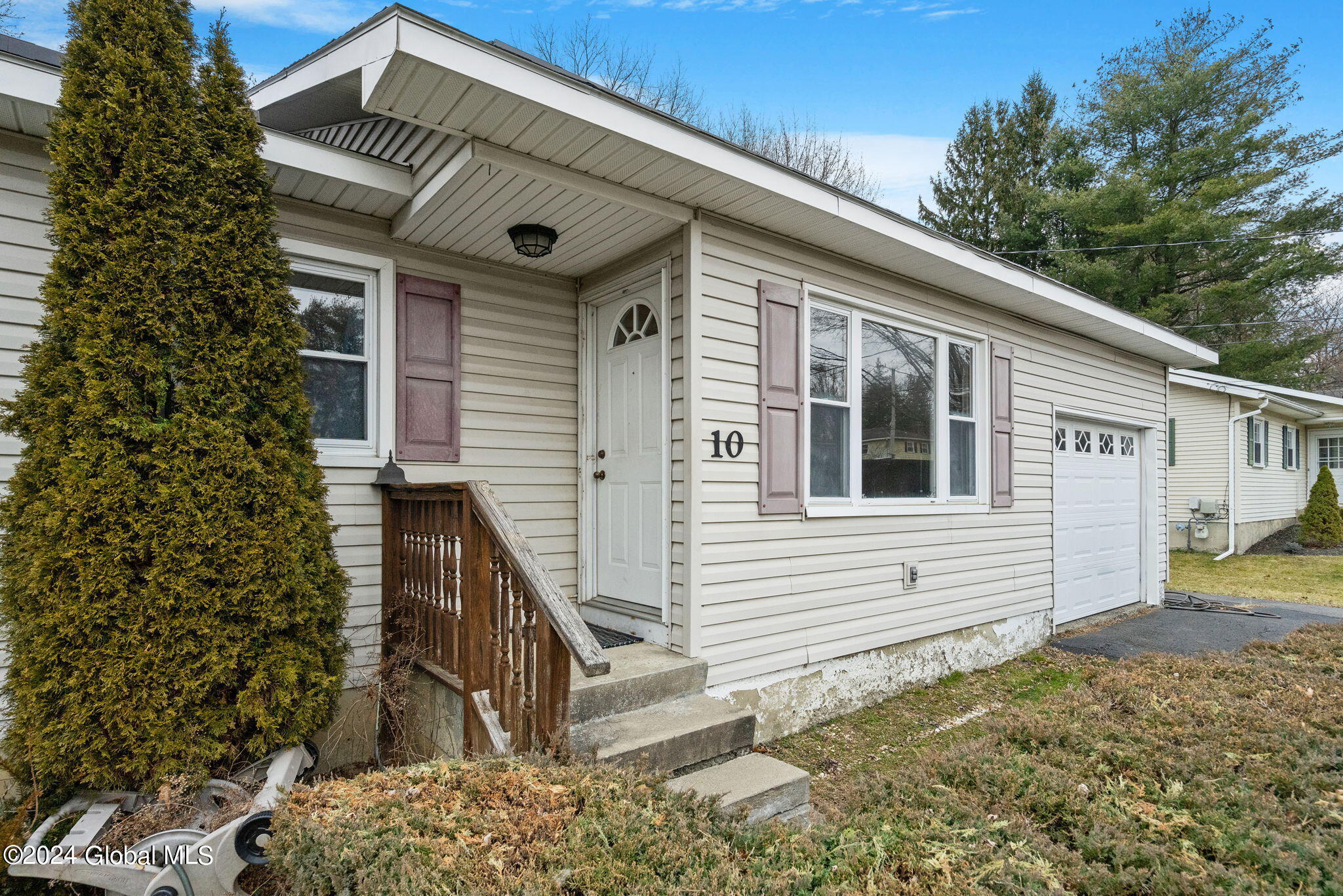 10 Flicker Drive Colonie, NY 12110 - Photo 26 of 31 25-web-or-mls-10-flicker-dr