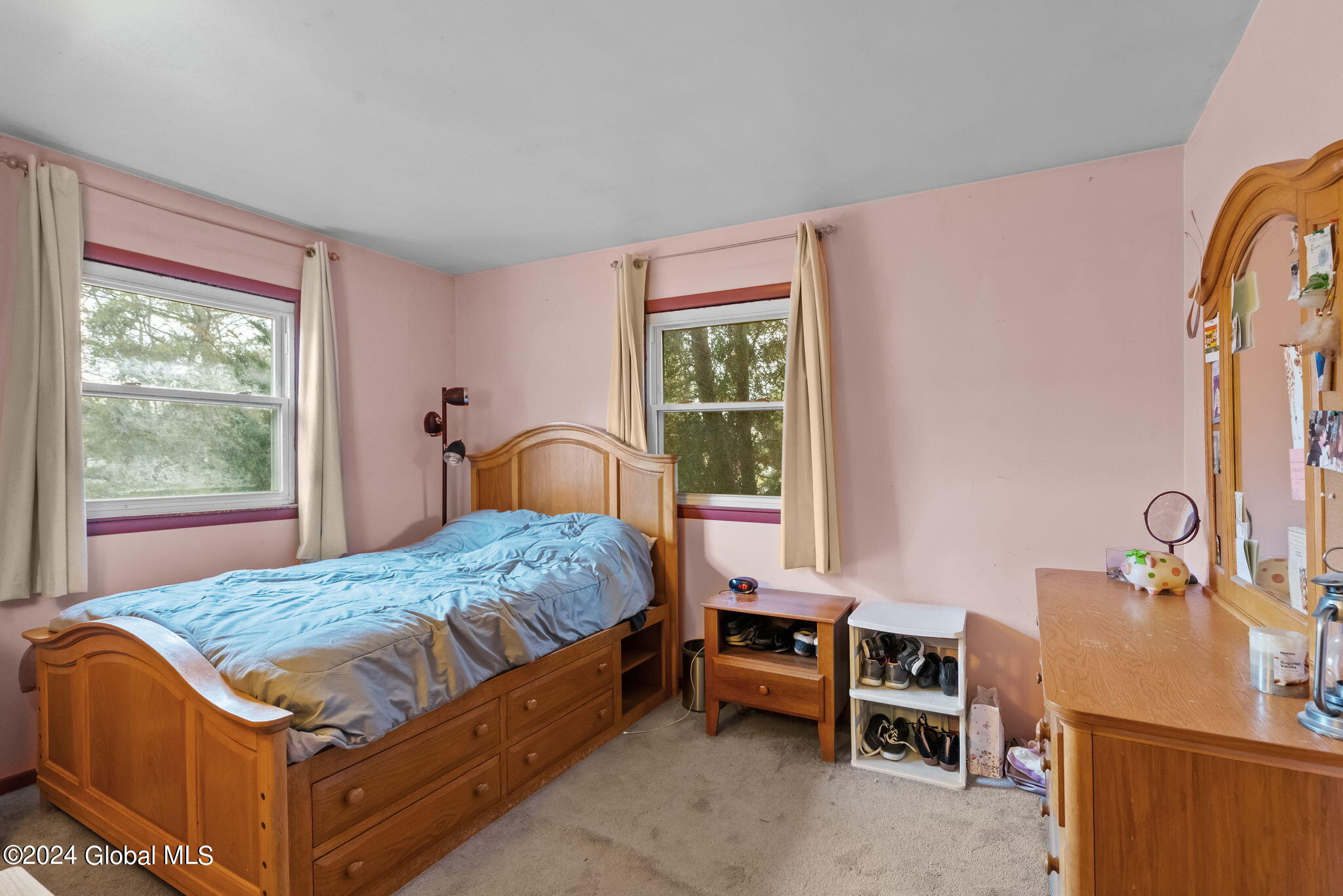 10 Flicker Drive Colonie, NY 12110 - Photo 10 of 31 9-web-or-mls-10-flicker-dr