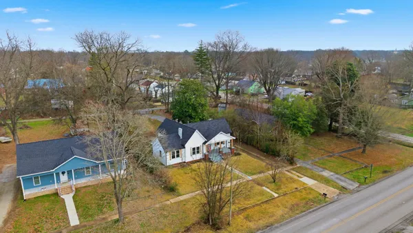 $339,900 | 504 North Washington Street, Tullahoma, TN 37388