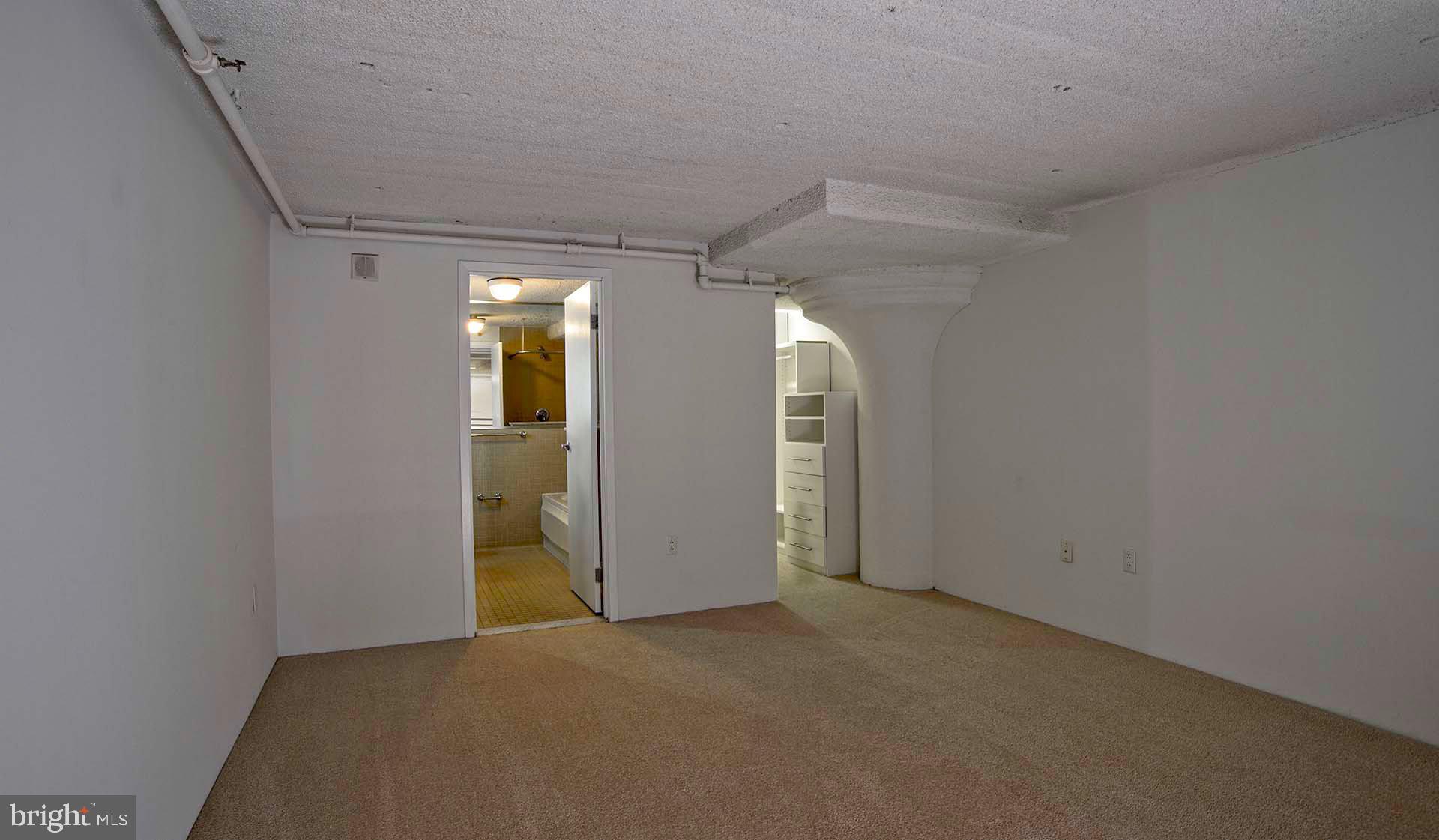 2300 Walnut Street, Unit 1B232 Philadelphia, PA 19103 - Photo 11 of 30