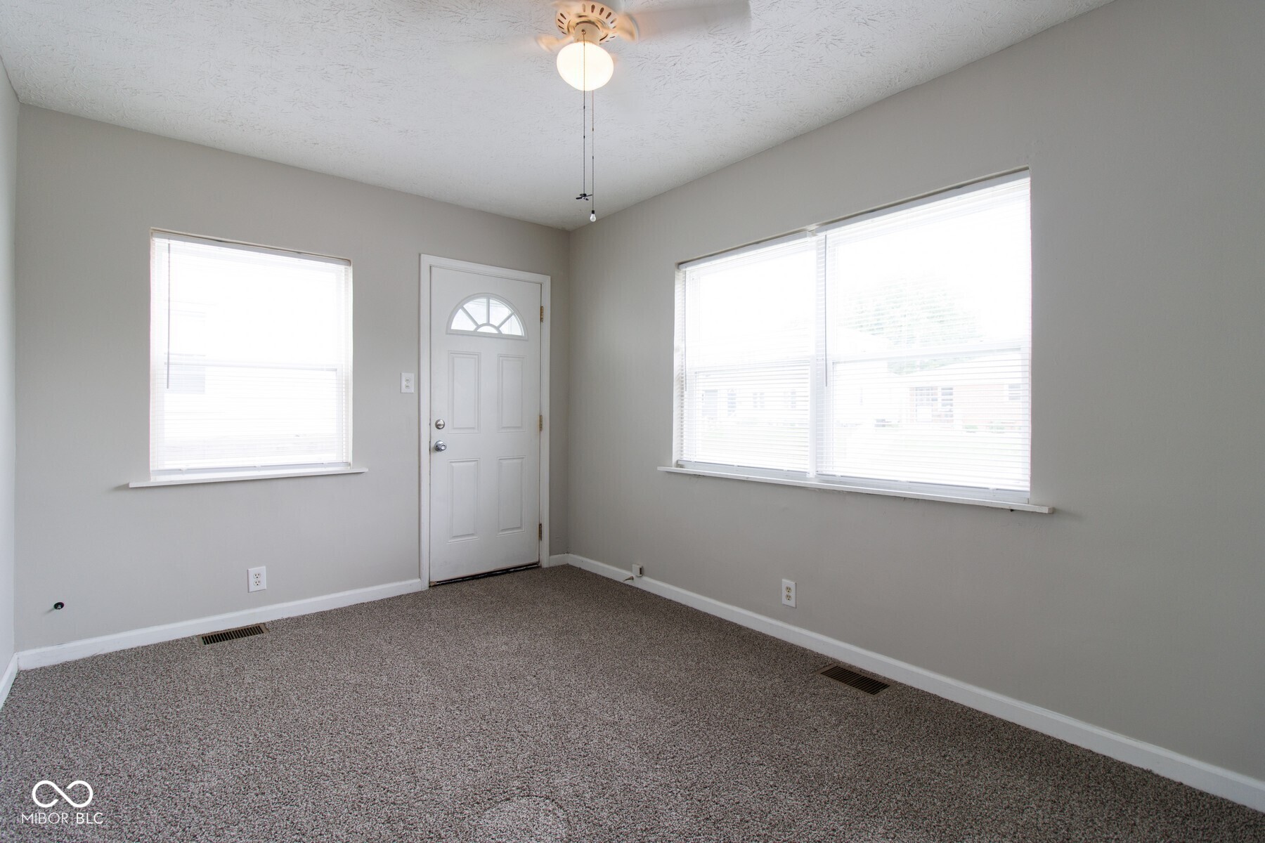 63 South 3rd Avenue Beech Grove, IN 46107 - Photo 4 of 15