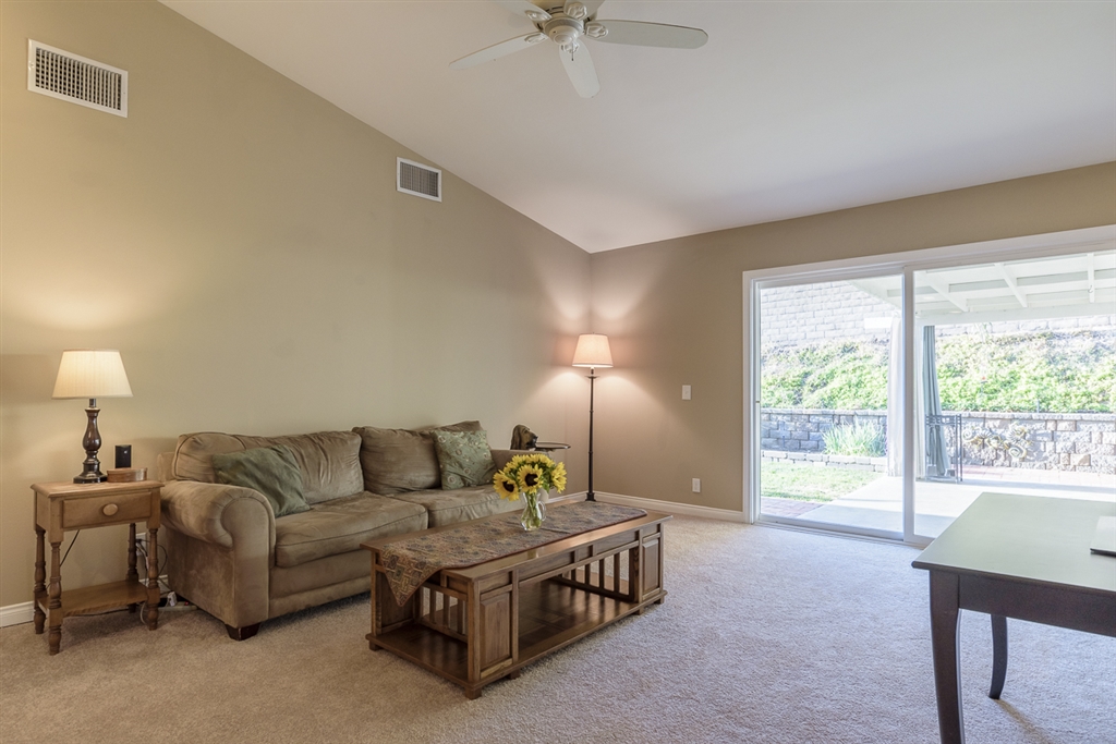 12830 Pinefield Road Poway, CA 92064 - Photo 9 of 25