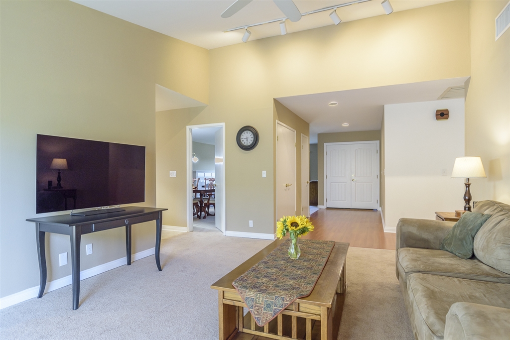 12830 Pinefield Road Poway, CA 92064 - Photo 10 of 25