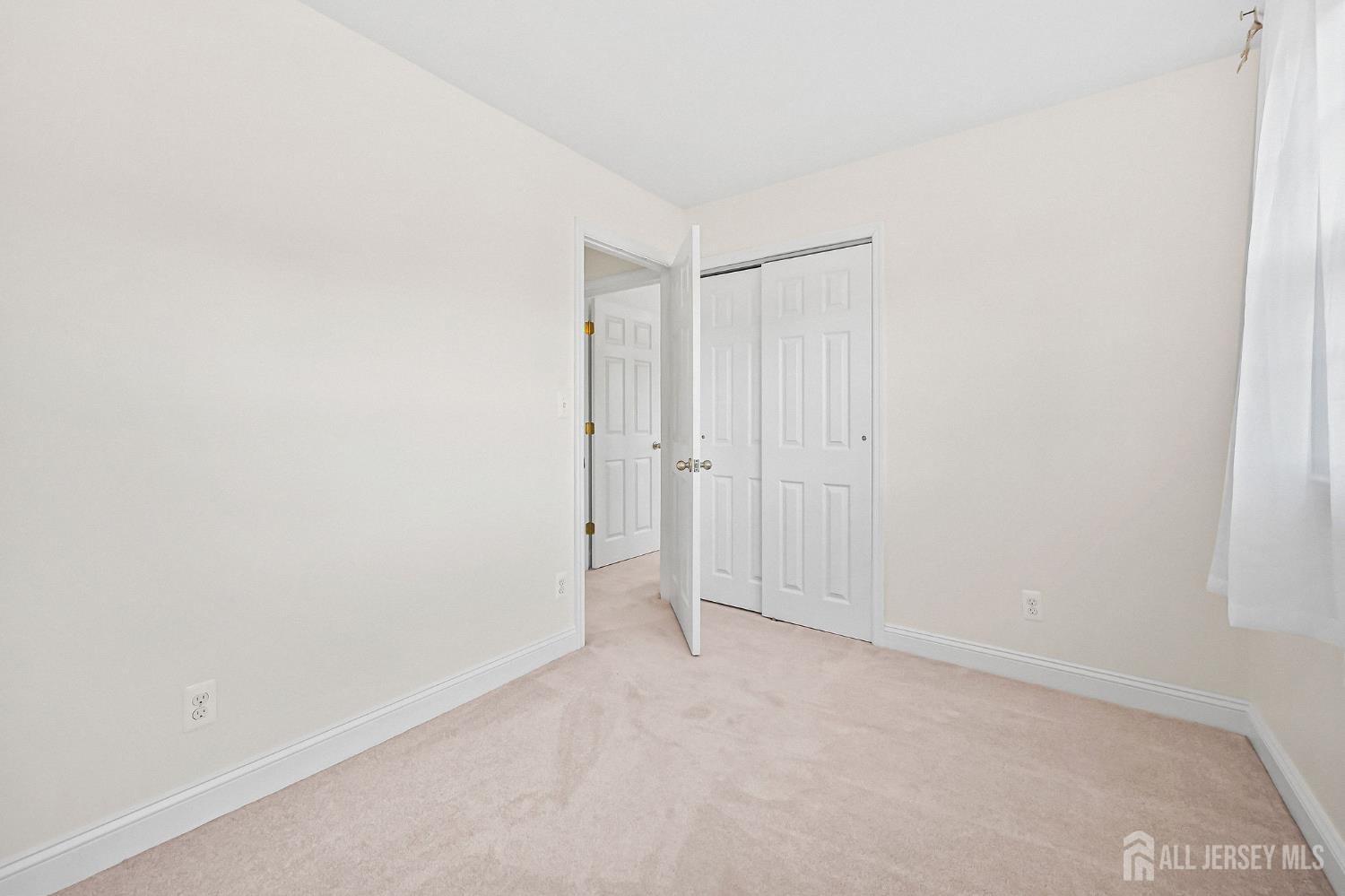 56 Corona Road East Brunswick, NJ 08816 - Photo 18 of 40