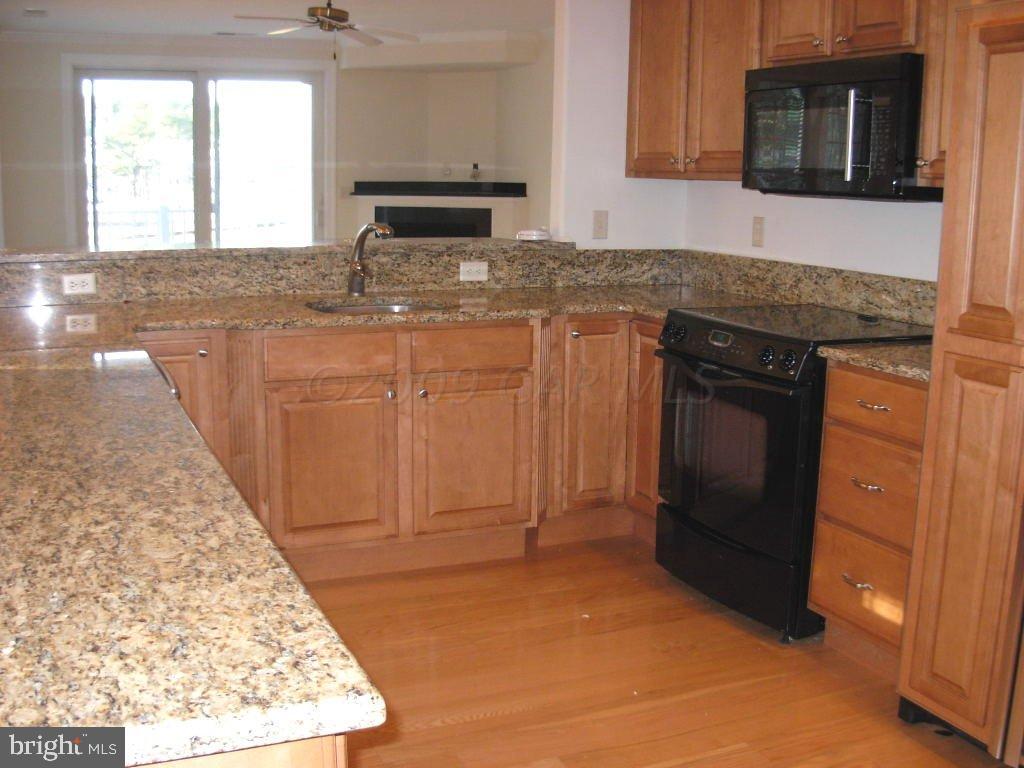 1201 South Point Road, Unit 1201 Berlin, MD 21811 - Photo 2 of 12