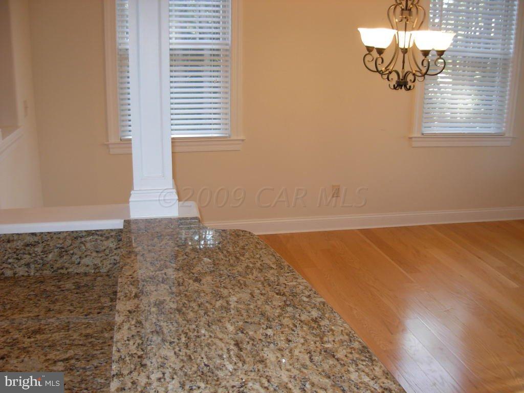 1201 South Point Road, Unit 1201 Berlin, MD 21811 - Photo 4 of 12