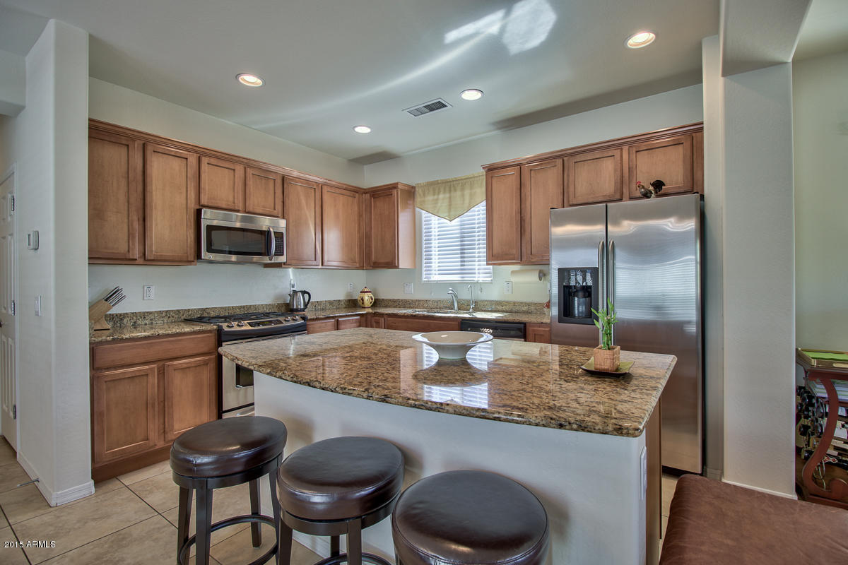 2650 North Riley Road Buckeye, AZ 85396 - Photo 6 of 44 1-7