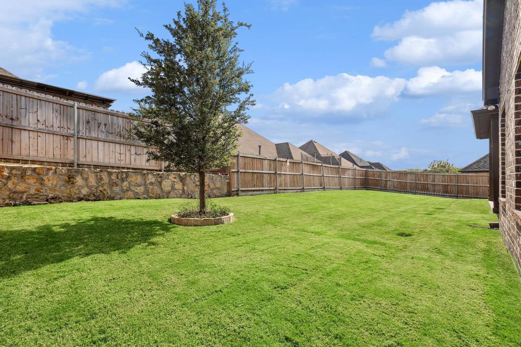 707 Chaparral Road Sanger, TX 76266 - Photo 28 of 32
