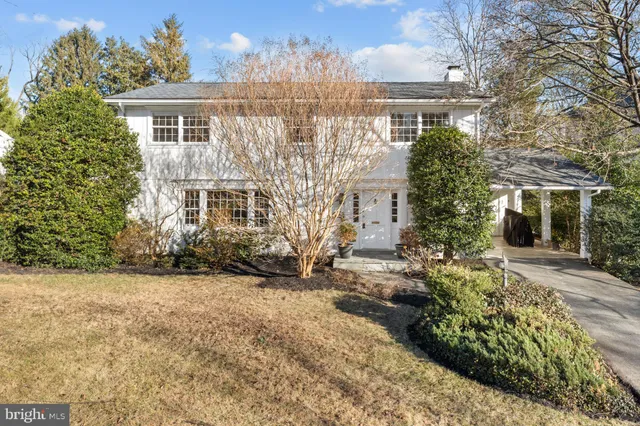 $1,600,000 | 6534 Divine Street, McLean, VA 22101