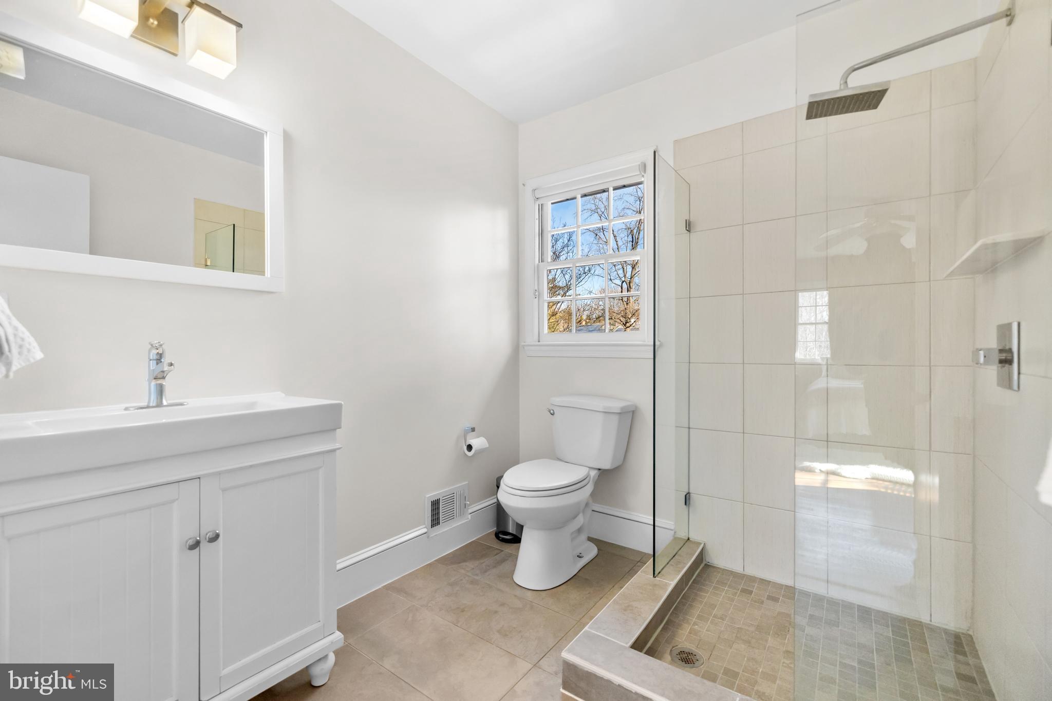 6534 Divine Street McLean, VA 22101 - Photo 27 of 45