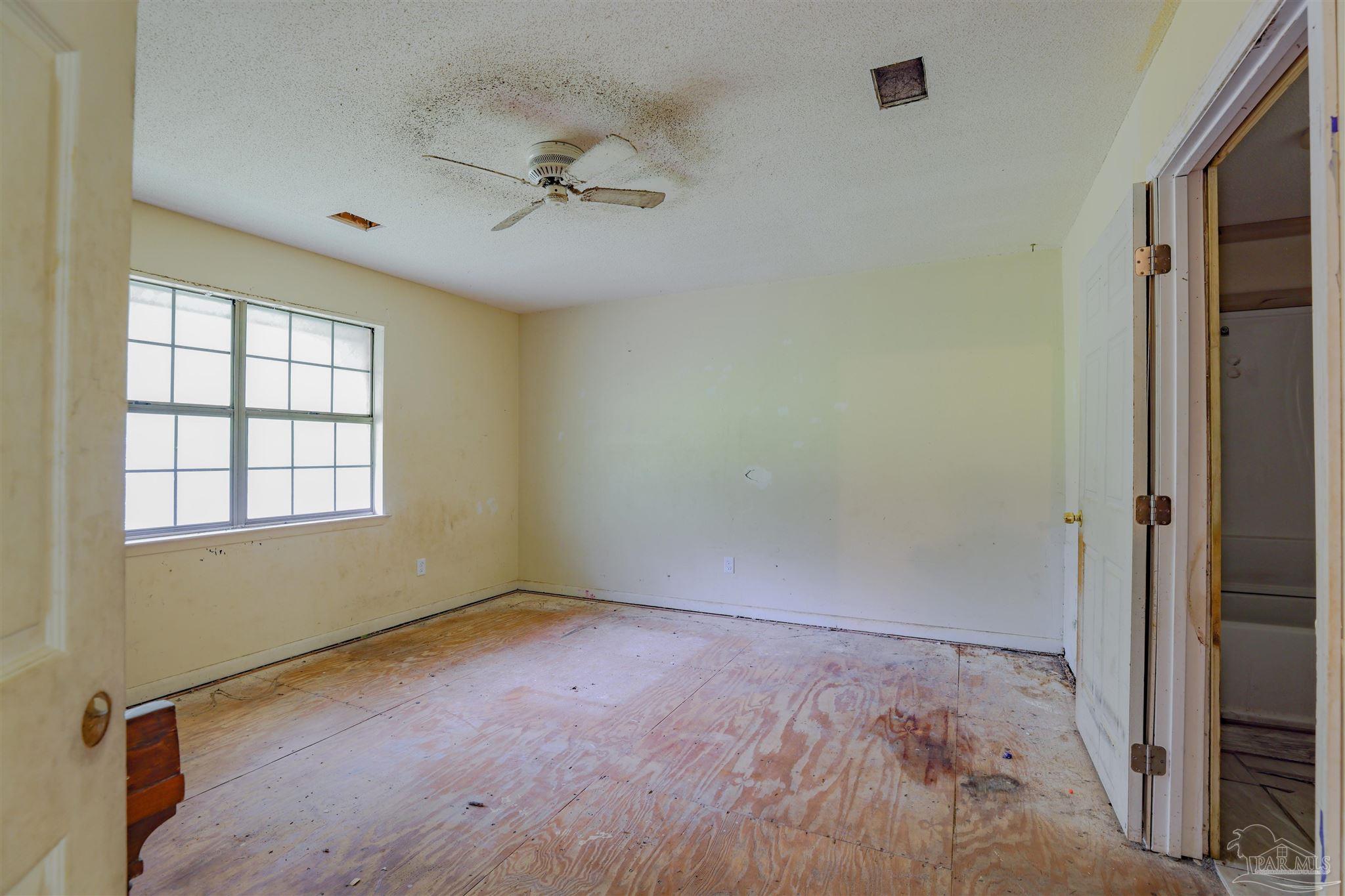 1512 Old Bridge Road Cantonment, FL 32533 - Photo 13 of 21