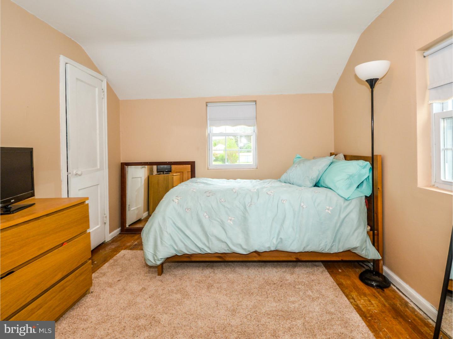 125 Redford Road Oreland, PA 19075 - Photo 14 of 20 Bedroom 2