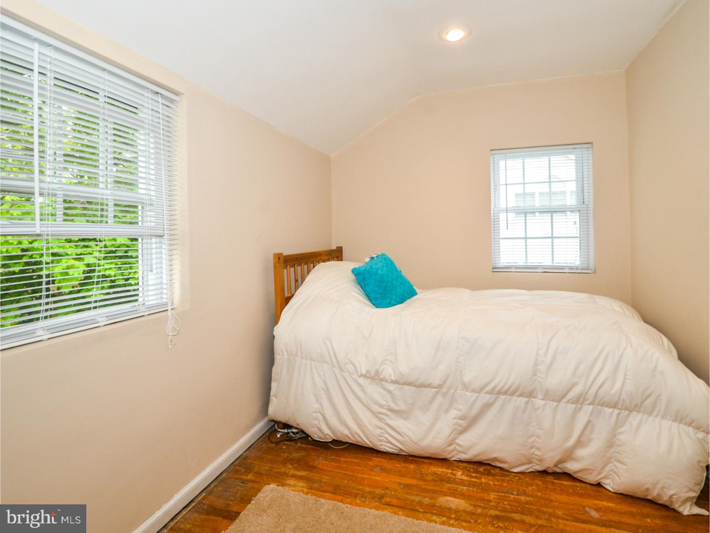 125 Redford Road Oreland, PA 19075 - Photo 15 of 20 Bedroom 3