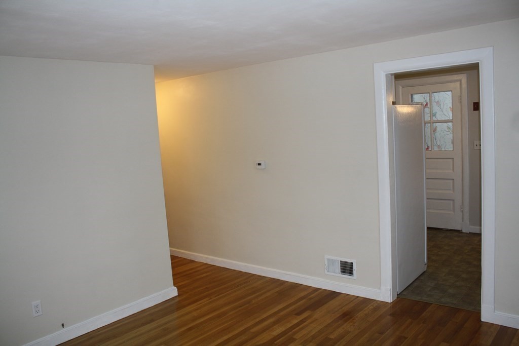 184 Levin Road Rockland, MA 02370 - Photo 9 of 32 Gallery Image 9