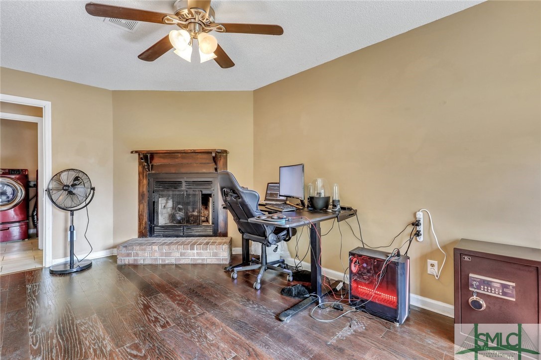 103 Whit Fraser Road Northeast Hinesville, GA 31313 - Photo 31 of 41 Gallery Image 31