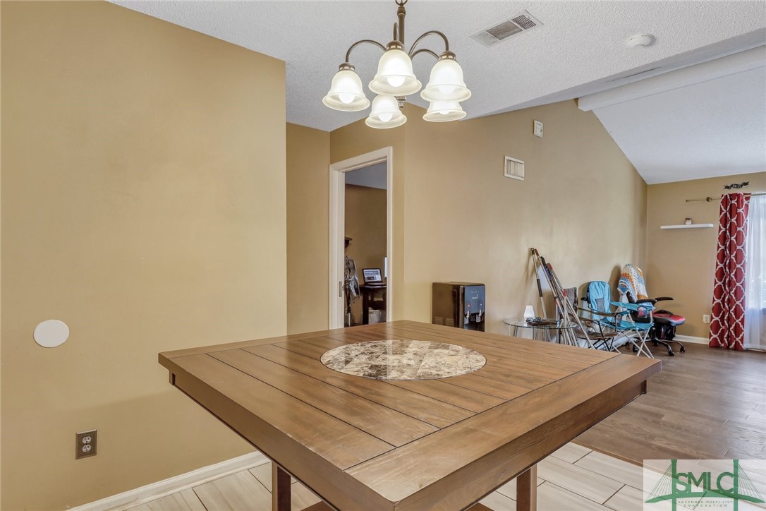 103 Whit Fraser Road Northeast Hinesville, GA 31313 - Photo 9 of 41 Gallery Image 9