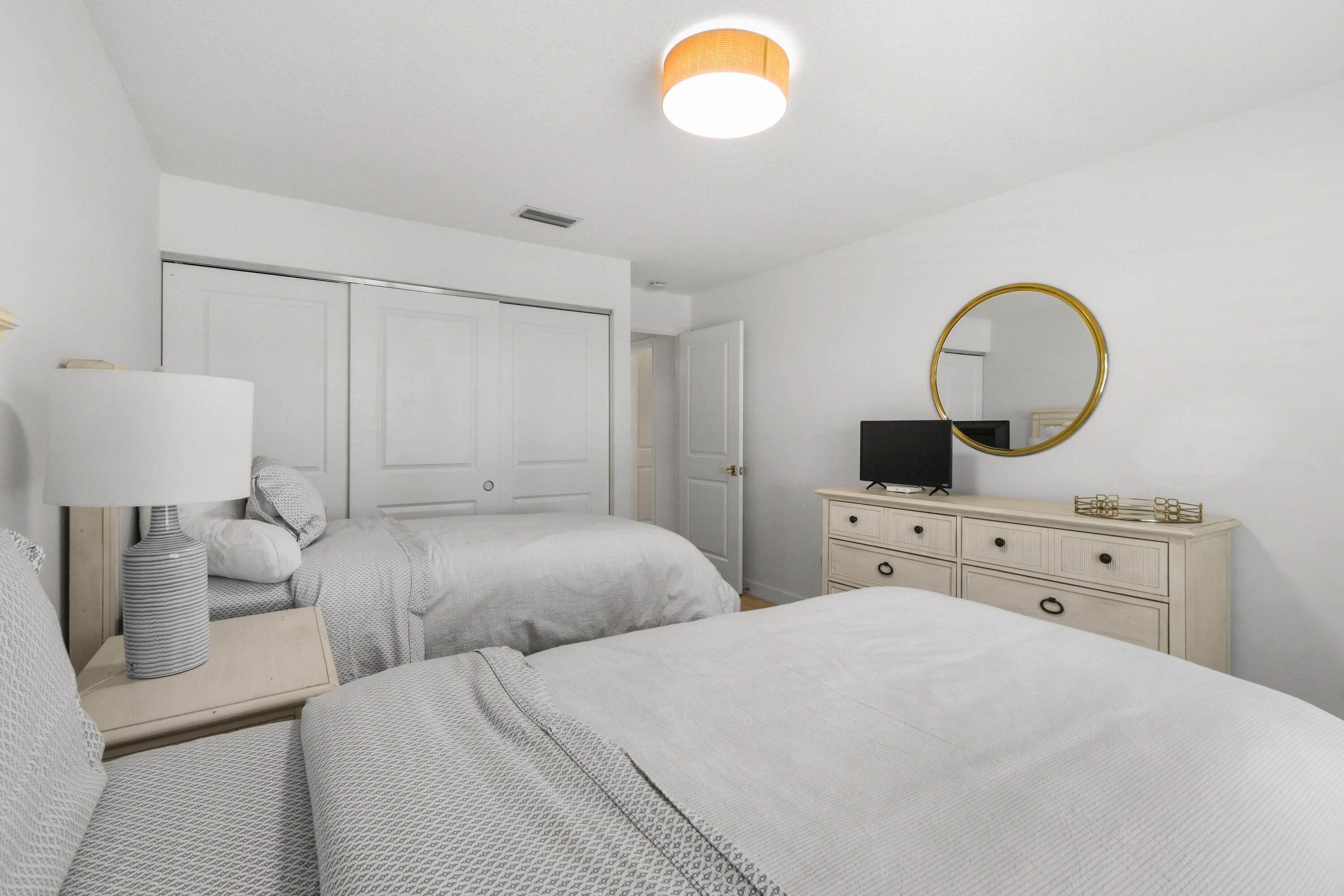 308 Ridge Road Jupiter, FL 33477 - Photo 27 of 42 Guest Bedroom 2