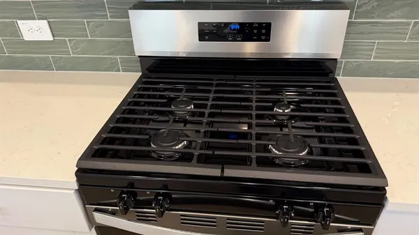 a close view of stove