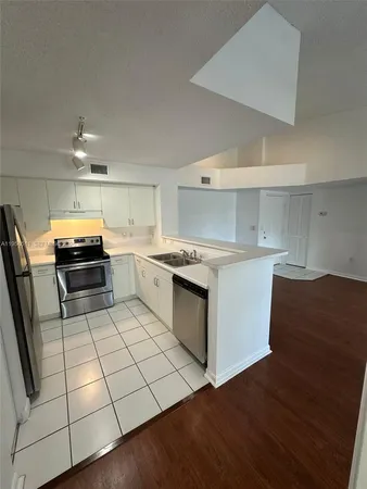 $2,100 | 4848 Highway 7, Unit 4306, Coconut Creek, FL 33073