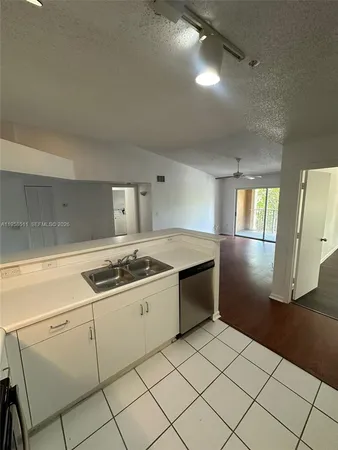 $2,100 | 4848 Highway 7, Unit 4306, Coconut Creek, FL 33073