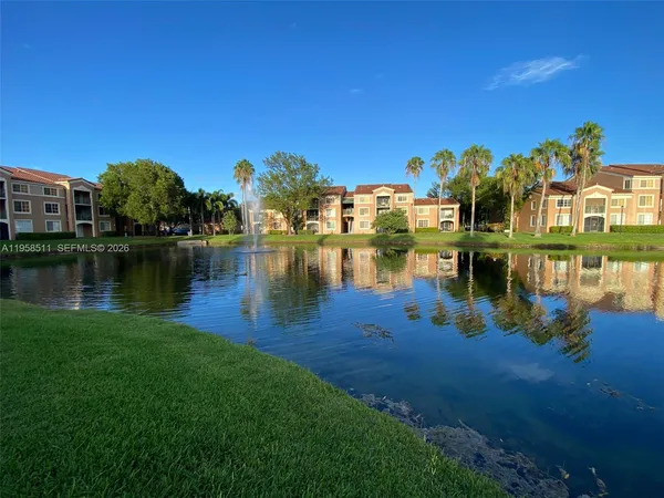 $2,100 | 4848 Highway 7, Unit 4306, Coconut Creek, FL 33073