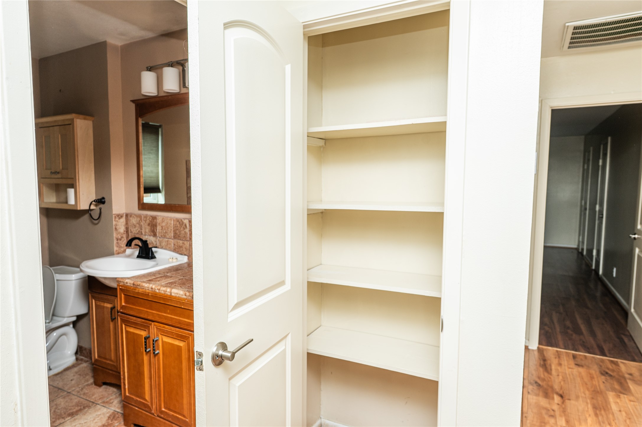 5407 Rutherglenn Drive Houston, TX 77096 - Photo 19 of 23