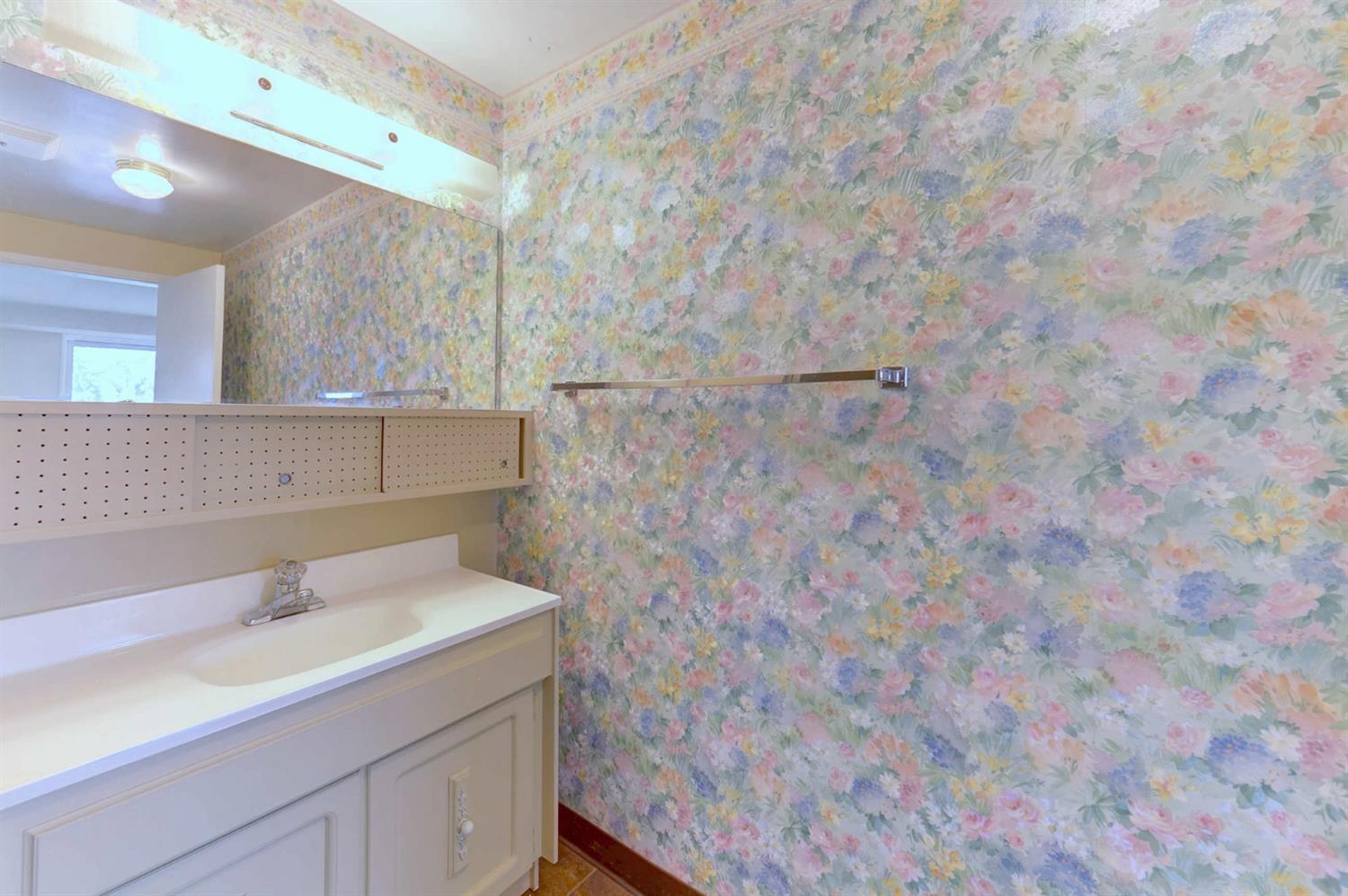2924 Hillcrest Road Medford, OR 97504 - Photo 22 of 35 Additional Photo