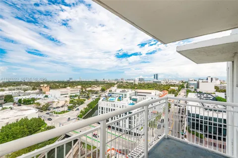 $579,000 | 1688 West Avenue, Unit PH07, Miami Beach, FL 33139