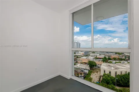 $579,000 | 1688 West Avenue, Unit PH07, Miami Beach, FL 33139