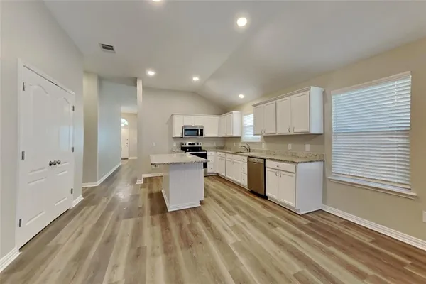 $2,150 | 1905 Caddo Street, Little Elm, TX 75068